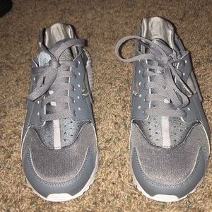 Nike Huaraches